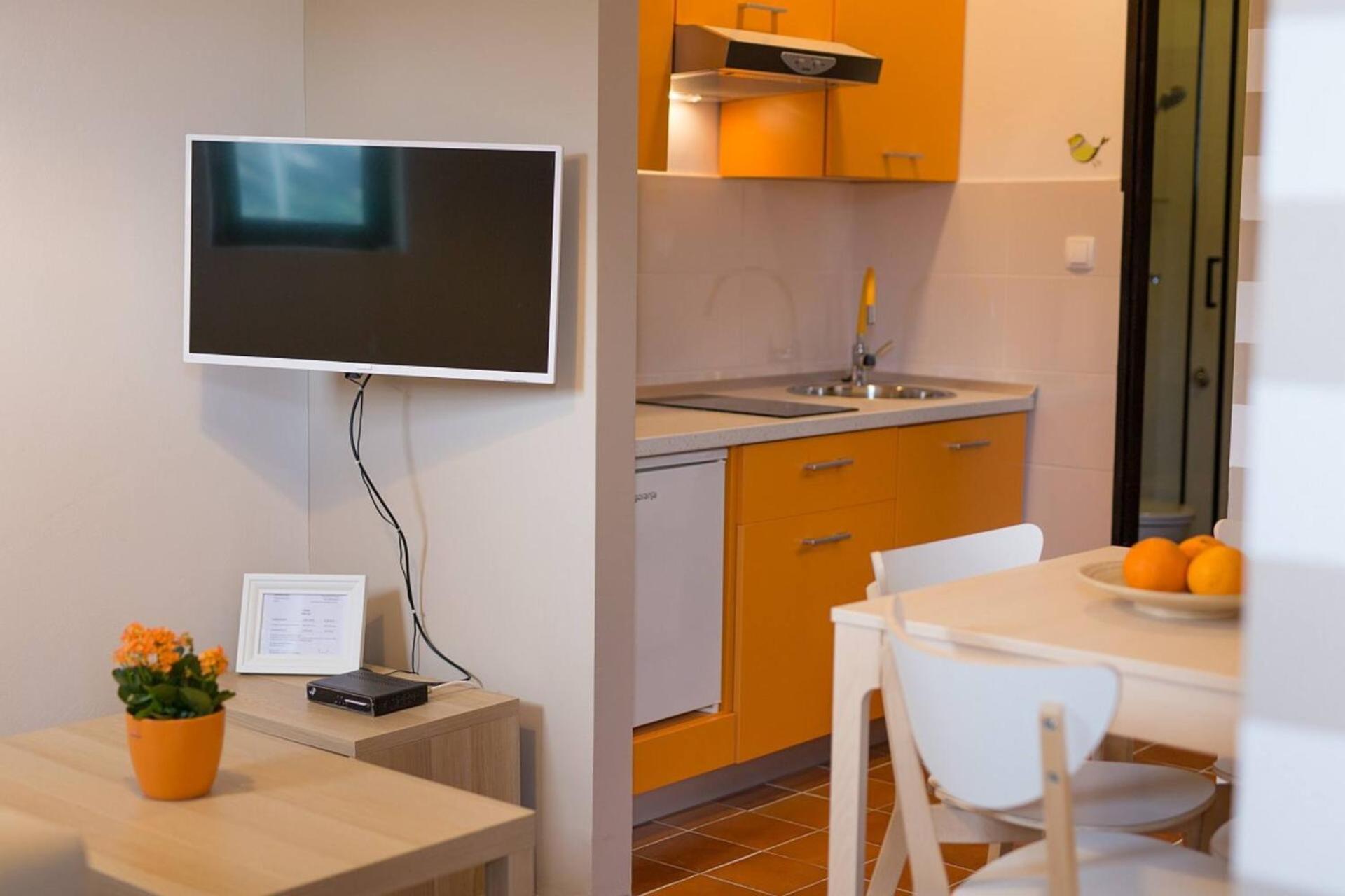 Apartments Nana - Baska エクステリア 写真